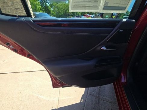 Used 2019 Lexus ES 350 w/ Accessory Package 2 FWD image 40