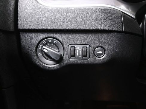 Used 2022 Dodge Charger SXT image 27