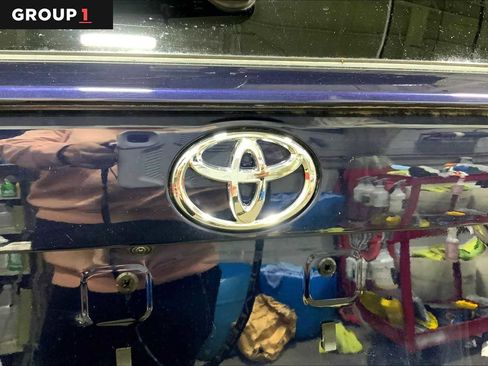 Used 2024 Toyota RAV4 XLE image 30