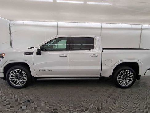 Used 2025 GMC Sierra 1500 Denali Ultimate image 3