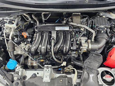 Used 2020 Honda Fit LX image 31