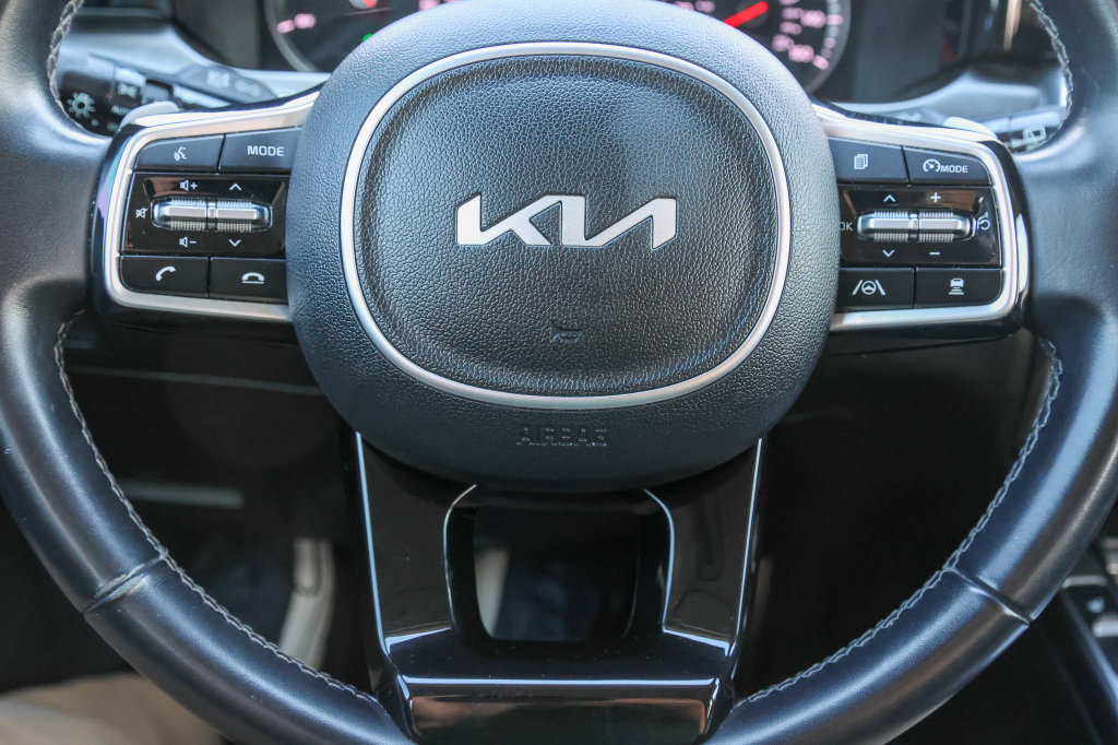 Used 2023 Kia Sorento EX FWD image 28