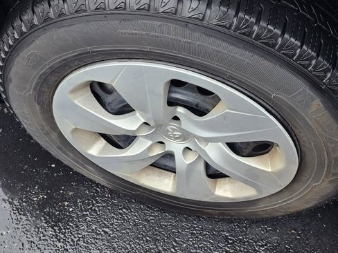 Certified 2023 Toyota RAV4 LE image 9