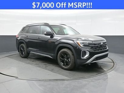 New 2026 Volkswagen Atlas Peak Edition