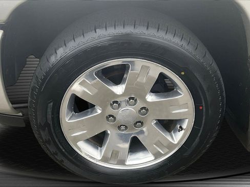 Used 2005 GMC Sierra 1500 SLT w/ Light Duty Power Package image 32