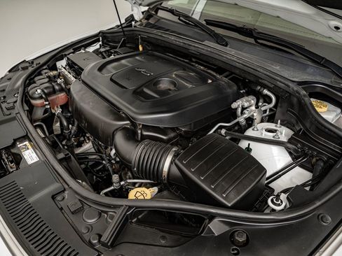 Used 2019 Dodge Durango SXT AWD/4WD image 38