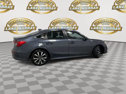 Used 2023 Honda Civic EX image 3