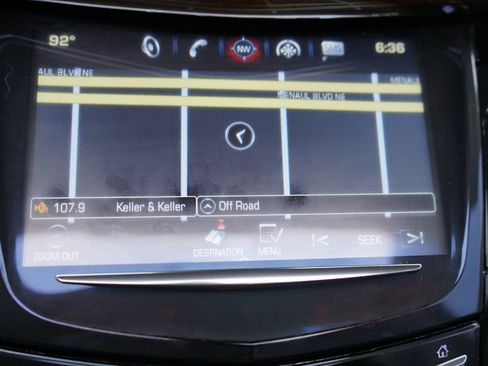 Used 2020 Cadillac Escalade Luxury image 16