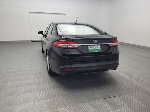 Used 2018 Ford Fusion SE w/ Fusion SE Technology Package image 6