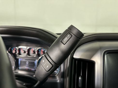 Used 2018 GMC Sierra 1500 SLT w/ SLT Premium Package AWD/4WD image 19