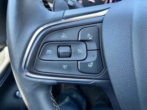 Used 2023 Buick Envision Essence AWD/4WD image 26