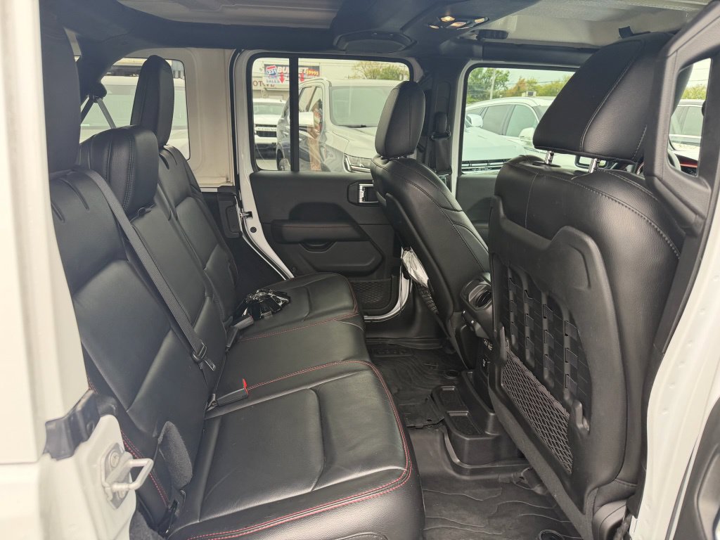 Used 2021 Jeep Wrangler Unlimited Rubicon AWD/4WD image 16