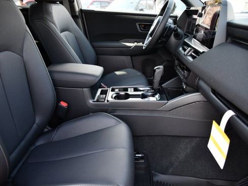 New 2026 Subaru Outback Limited AWD/4WD image 30