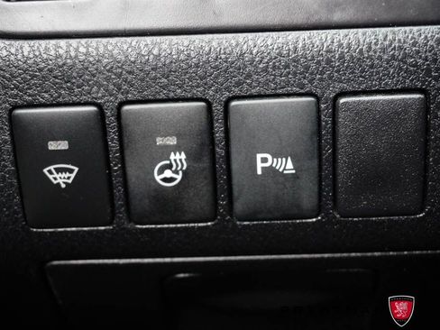 Used 2018 Toyota Highlander Limited Platinum AWD/4WD image 32