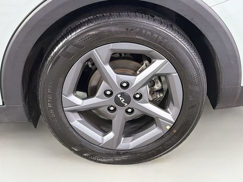 Used 2025 Kia K4 FWD image 31