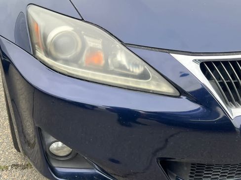 Used 2011 Lexus IS 250 w/ Premium Pkg Value Edition RWD image 14