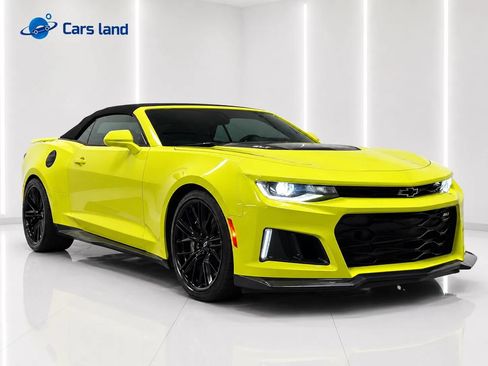 Used 2020 Chevrolet Camaro ZL1 RWD image 1