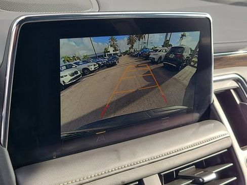 Used 2024 Chevrolet Suburban Premier AWD/4WD image 14
