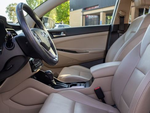 Used 2018 Hyundai Tucson Limited w/ Ultimate Package 02 AWD/4WD image 15