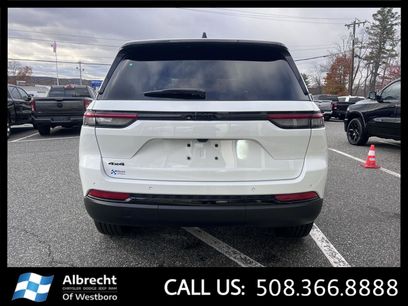 New 2025 Jeep Grand Cherokee Altitude