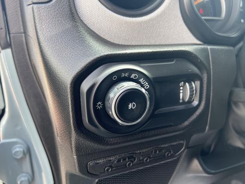 Used 2024 Jeep Wrangler Unlimited Sport AWD/4WD image 21