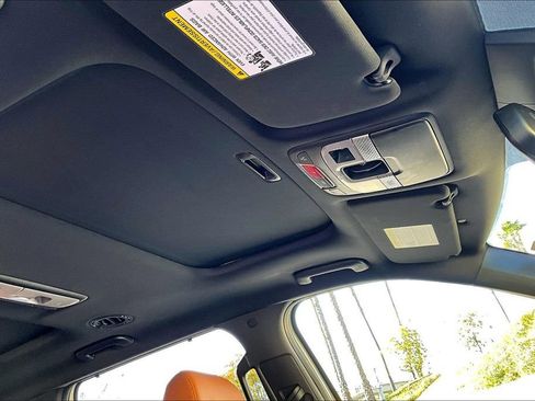 Certified 2024 Kia Telluride SX X-Line image 12