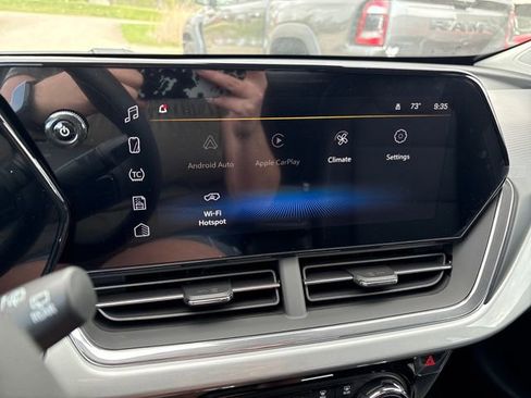 New 2026 Chevrolet Trax LT image 14