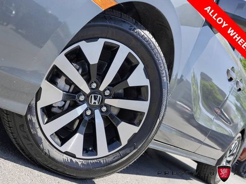 Used 2025 Honda Odyssey EX-L image 12