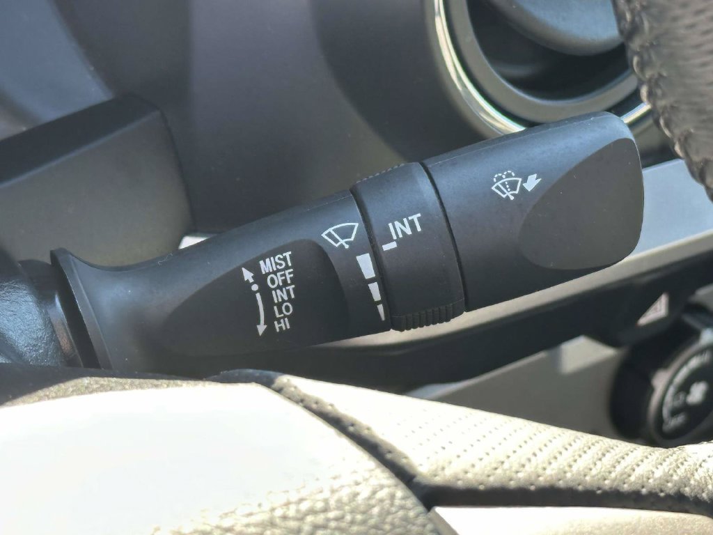 Used 2023 Toyota Tacoma SR5 RWD image 31