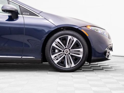 Used 2022 Mercedes-Benz EQS 450+ Sedan image 31