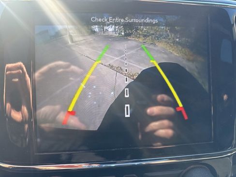 Used 2019 Jeep Grand Cherokee Trailhawk image 23