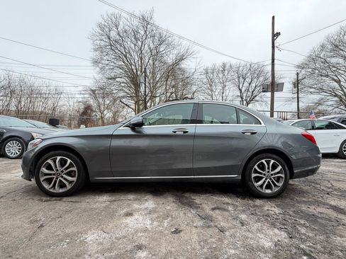 Used 2018 Mercedes-Benz C 300 4MATIC Sedan image 5
