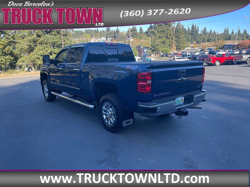 Used 2016 Chevrolet Silverado 3500 LTZ AWD/4WD image 3