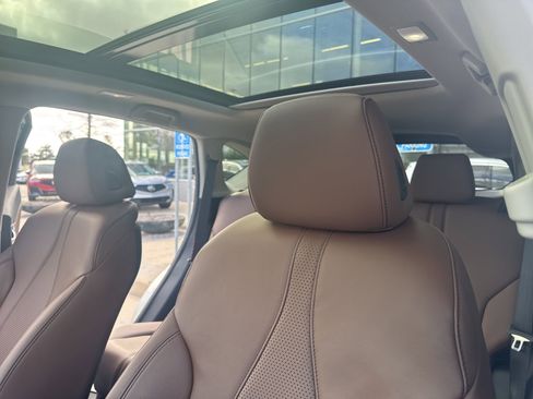 Used 2025 Acura RDX w/ Technology Package image 7