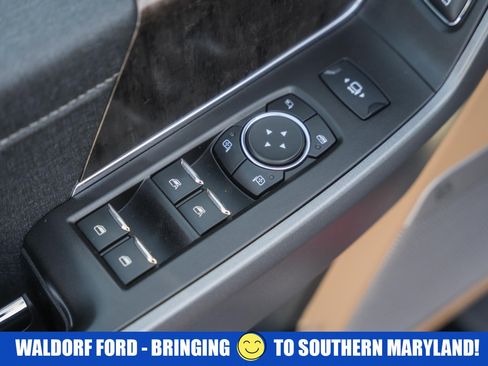 Used 2023 Ford F250 Lariat w/ Tow Technology Package image 20