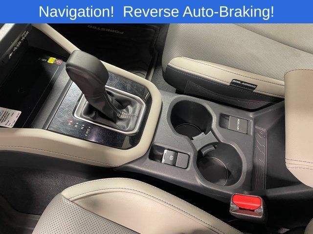 Used 2025 Subaru Forester Limited AWD/4WD image 17