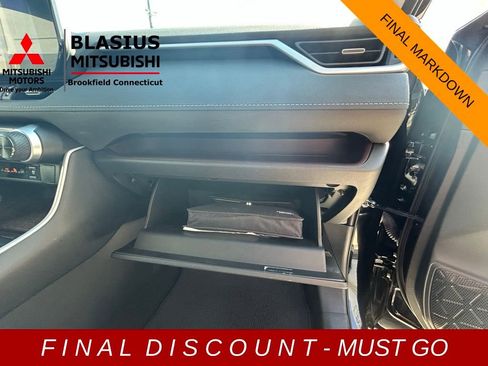 Used 2023 Toyota RAV4 Limited image 51