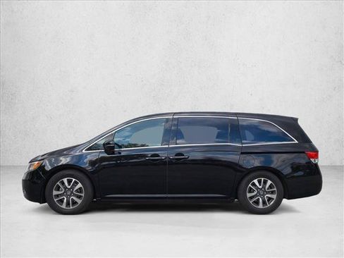 Used 2017 Honda Odyssey Touring image 4