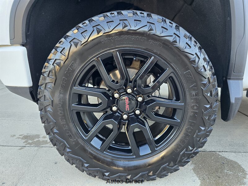 Used 2020 GMC Sierra 1500 Elevation w/ Elevation Value Package AWD/4WD image 39