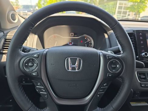 Used 2023 Honda Ridgeline RTL-E image 18