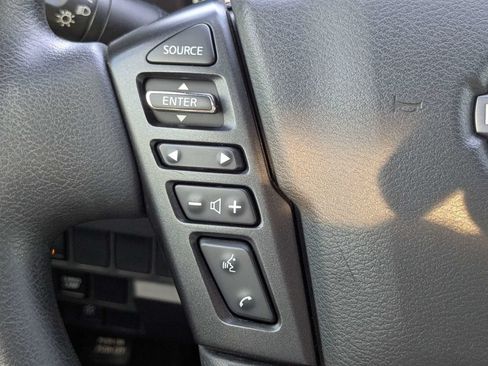 Used 2023 Nissan Frontier SV w/ Midnight Edition Package RWD image 28