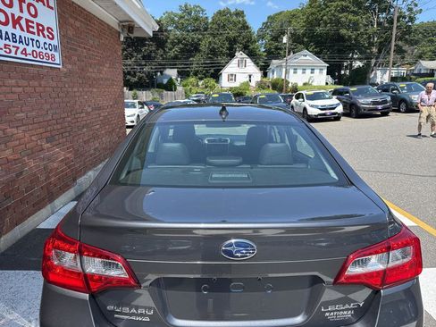 Used 2019 Subaru Legacy 2.5i Limited image 10