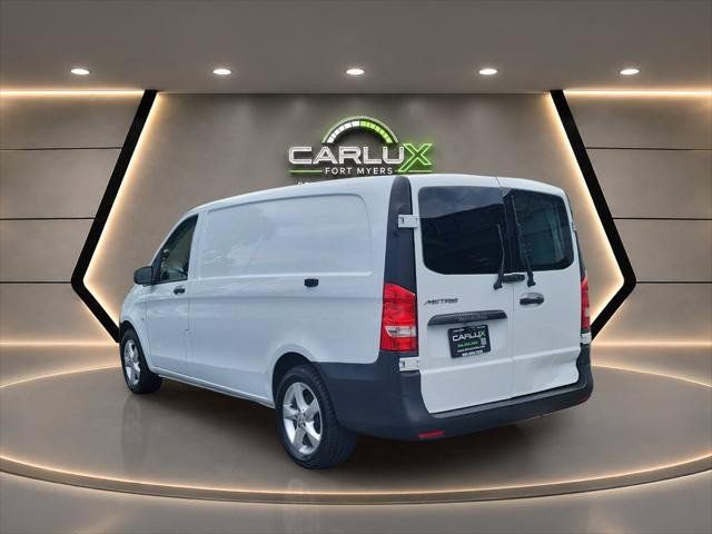 Used 2016 Mercedes-Benz Metris image 3