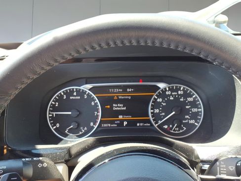 Used 2022 Nissan Pathfinder SV w/ SV Premium Package AWD/4WD image 13
