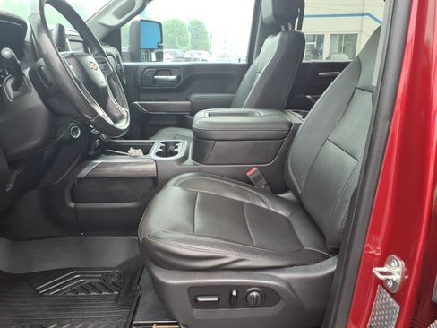 Used 2020 Chevrolet Silverado 3500 LTZ w/ LTZ Plus Package AWD/4WD image 7