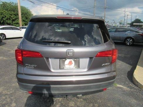 Used 2017 Honda Pilot EX-L image 10