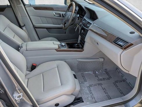 Used 2011 Mercedes-Benz E 350 Sedan image 21