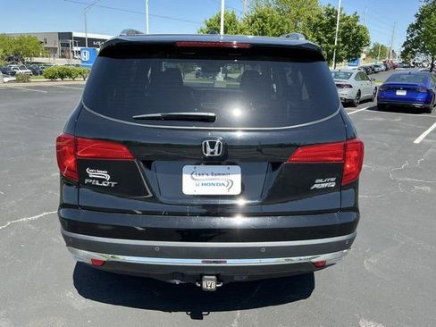 Used 2016 Honda Pilot Elite image 4