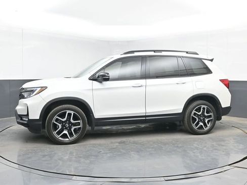 Used 2022 Honda Passport Elite image 6