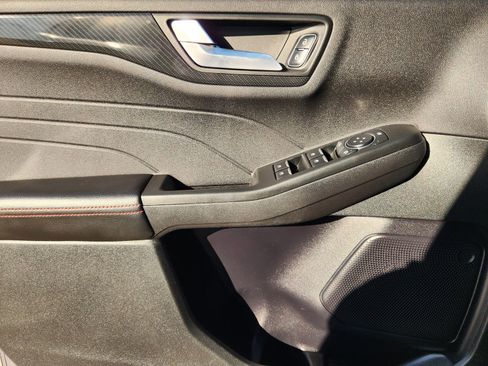 Used 2023 Ford Escape ST-Line w/ Tech Pack #1 image 25